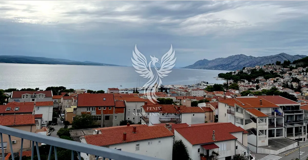 Stan - Baška Voda, 180m2