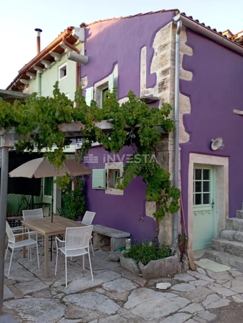 Kuća - Svetvinčenat, 60m2