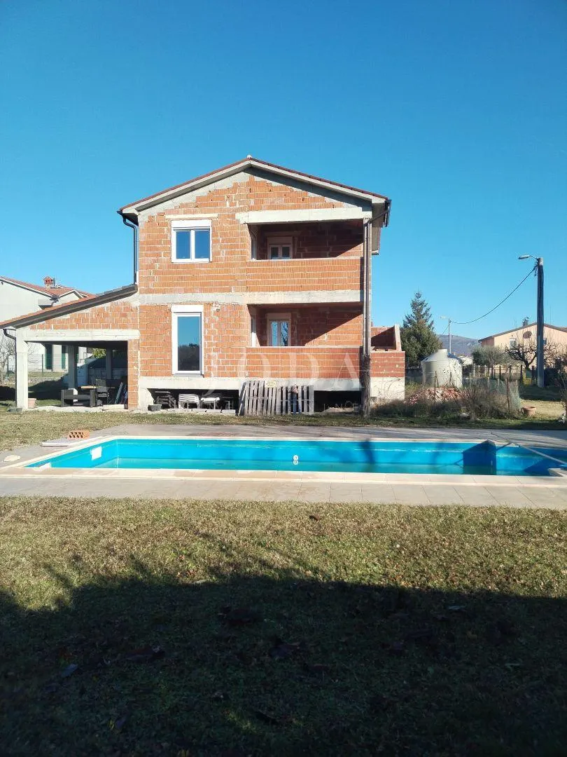 House - Labin, 172m2