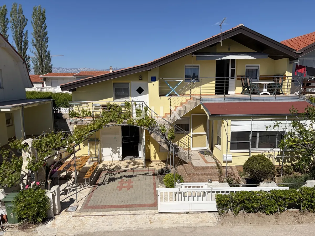 Kuća - Vrsi, 160m2