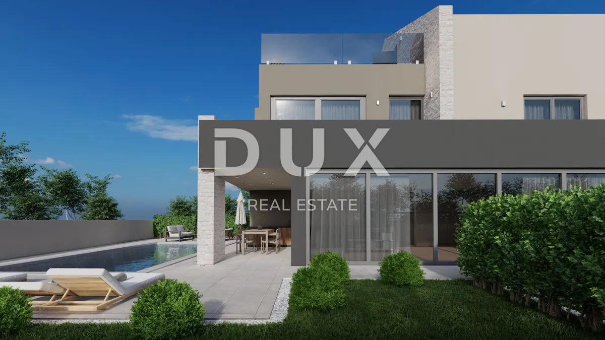 Kuća - Poreč, 215m2
