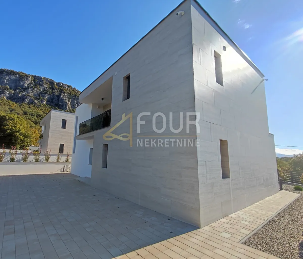 Kuća - Vinodolska Općina, 109m2