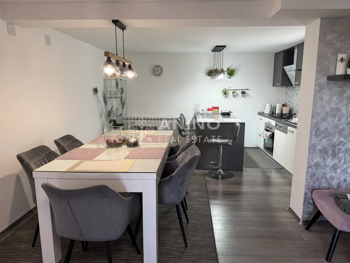 Kuća - Mihovljan, 220m2