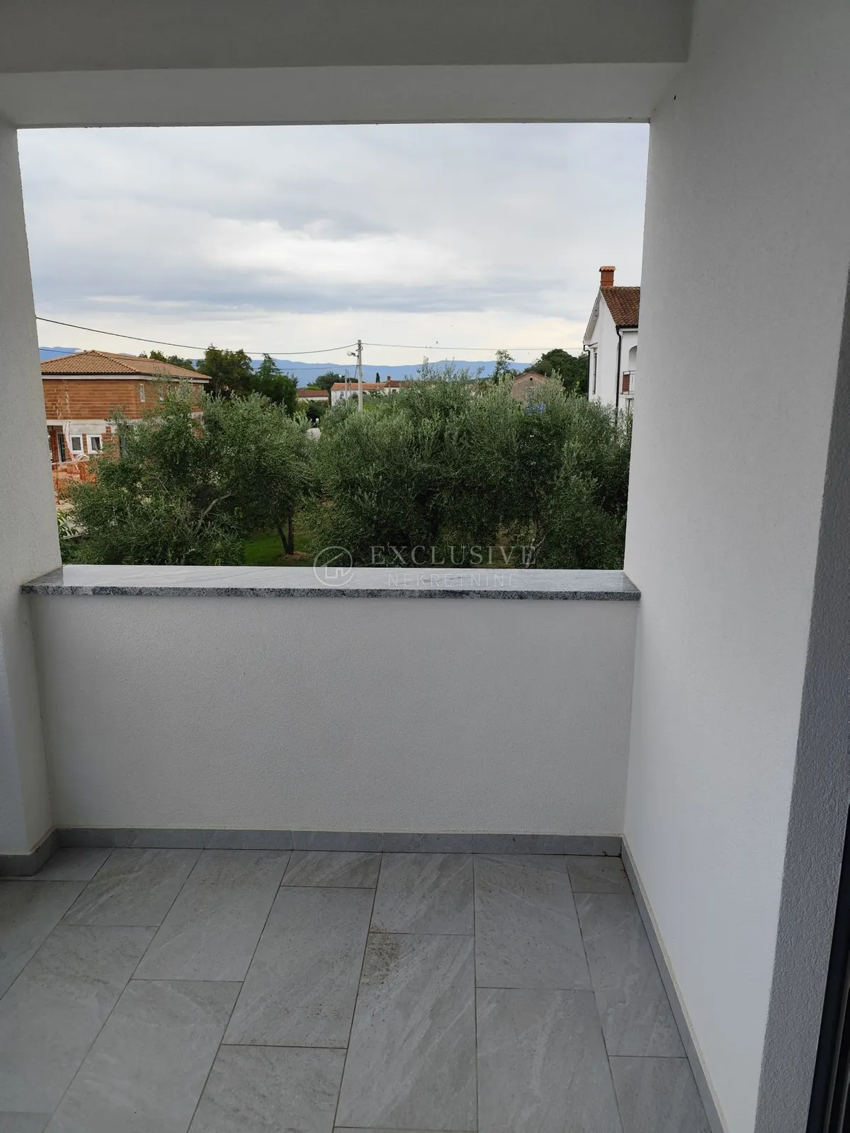 Kuća - Dobrinj, 210m2
