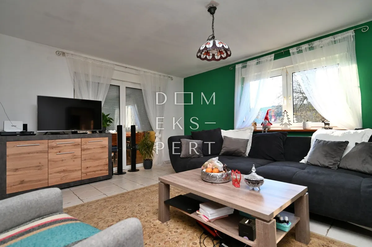 House - Sveti Ivan Zelina, 396m2