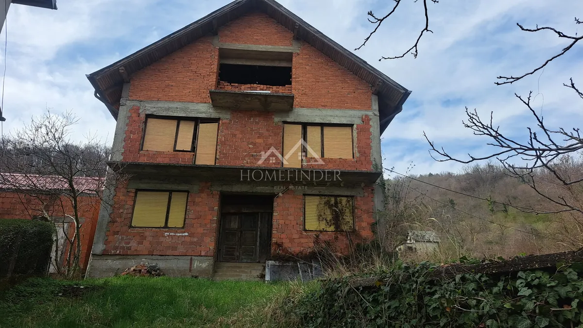 House - Gornja Dubrava, 250m2