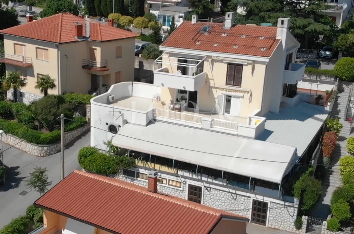 Kuća - Crikvenica, 540m2