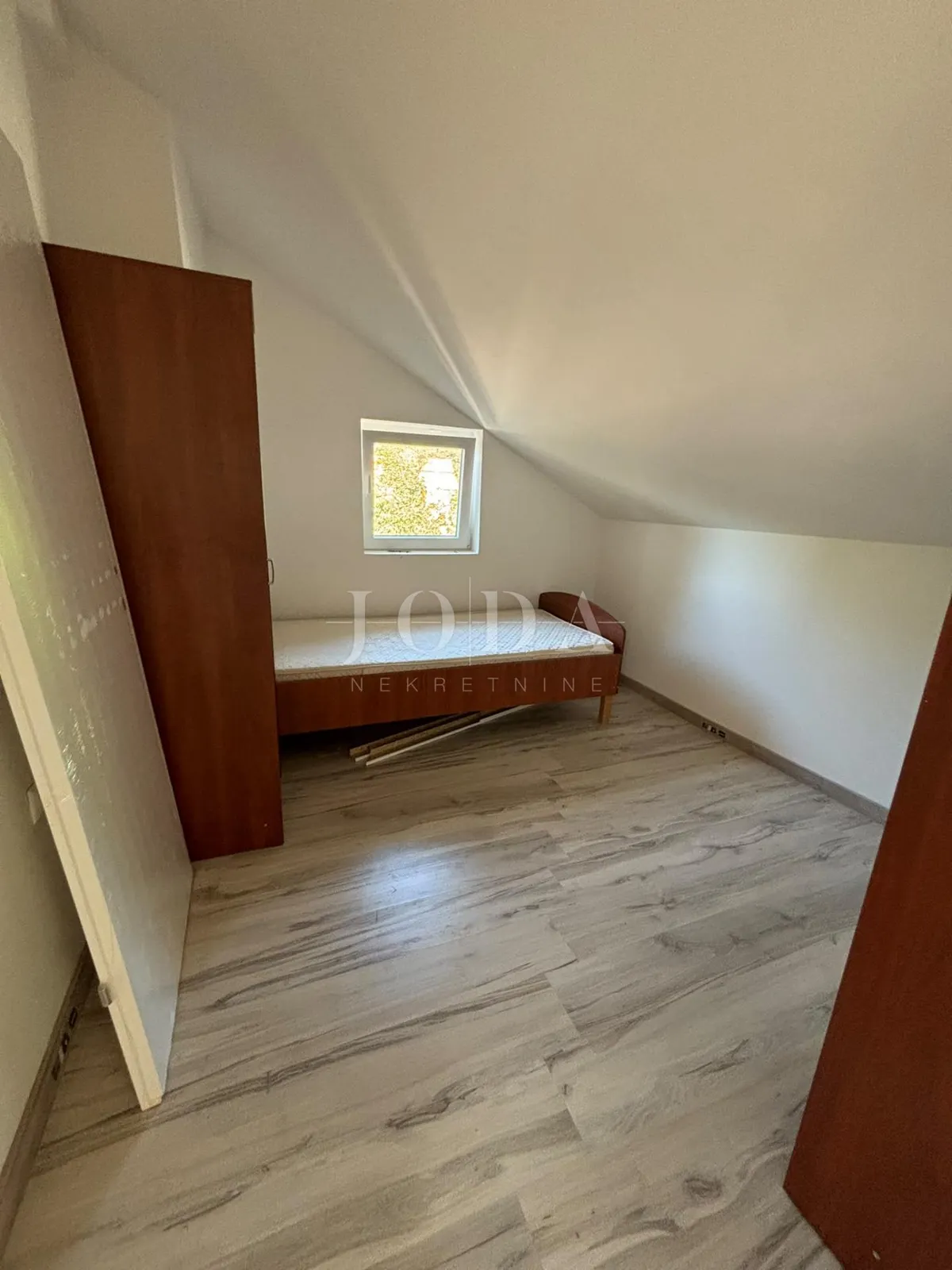 Apartment - Klana, 85m2