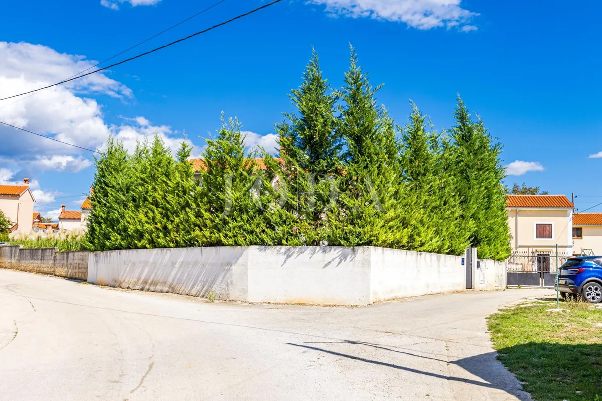 Kuća - Svetvinčenat, 103m2