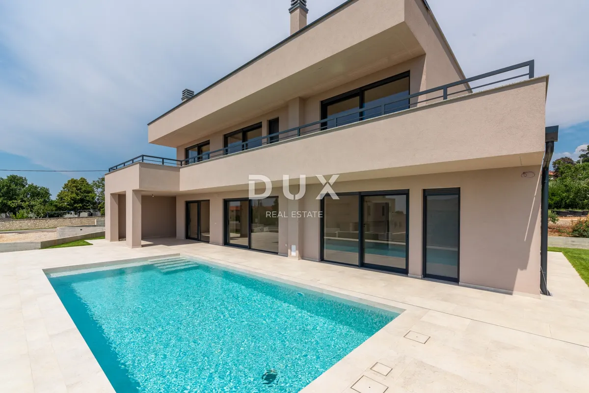 House - Poreč, 251m2
