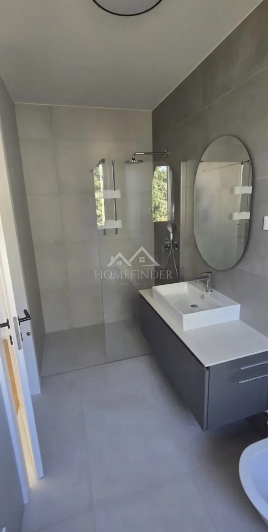Kuća - Sveti Lovreč, 180m2