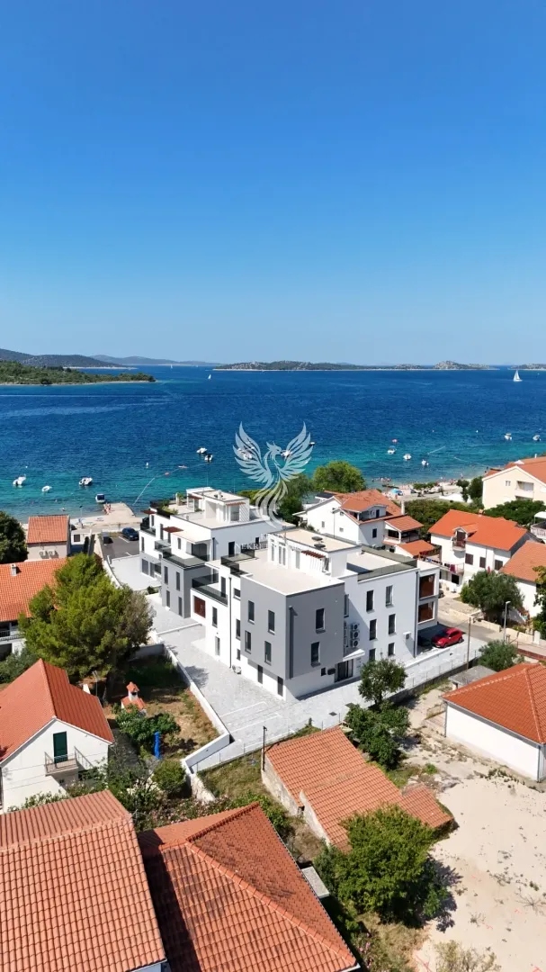 Poslovni Prostor - Vodice, 92.61m2