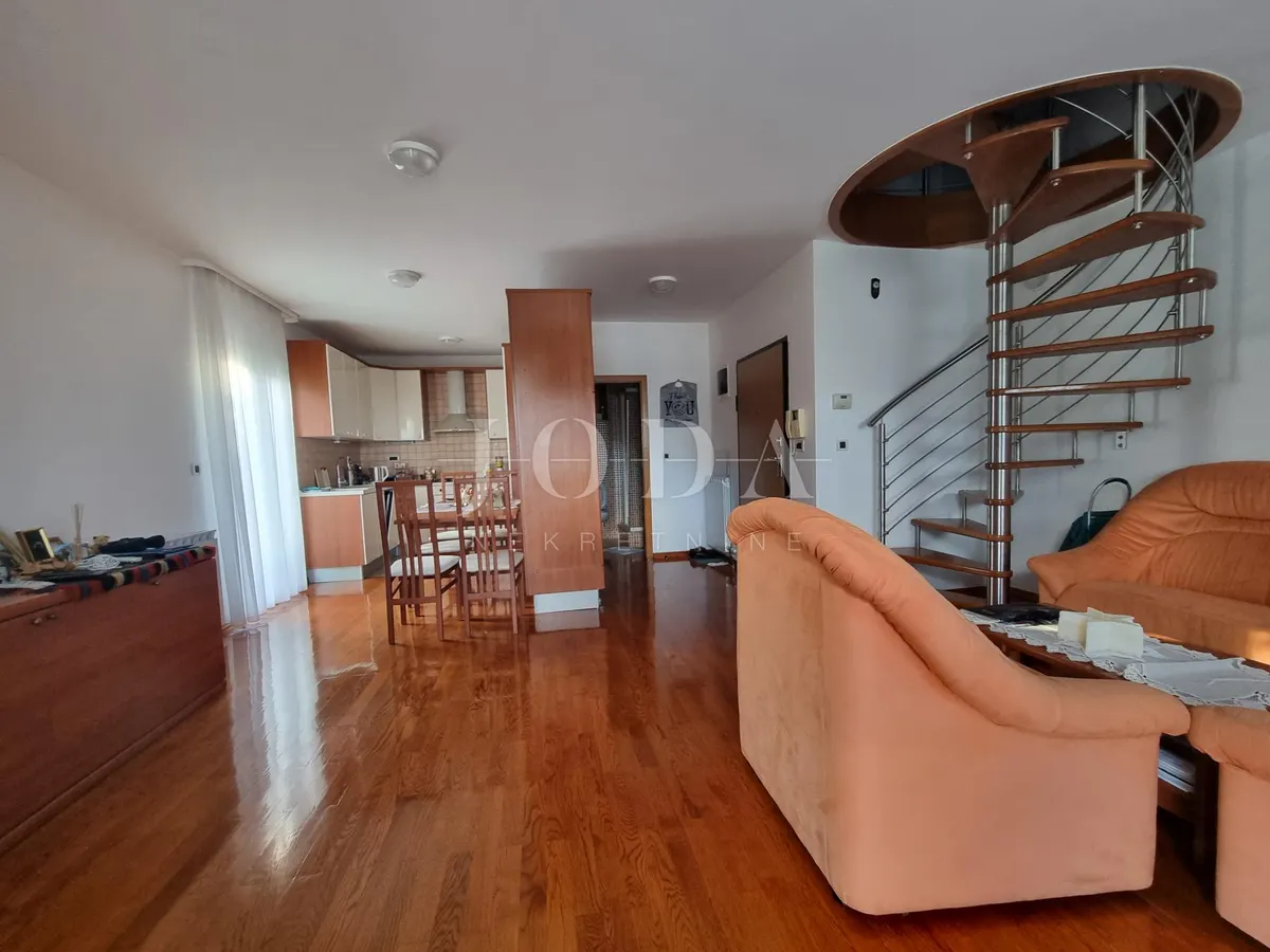 Apartment - Opatija - Okolica, 92m2