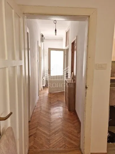 Kuća - Donji Grad, 322m2