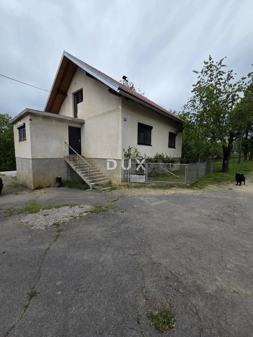 Kuća - Tounj, 200m2