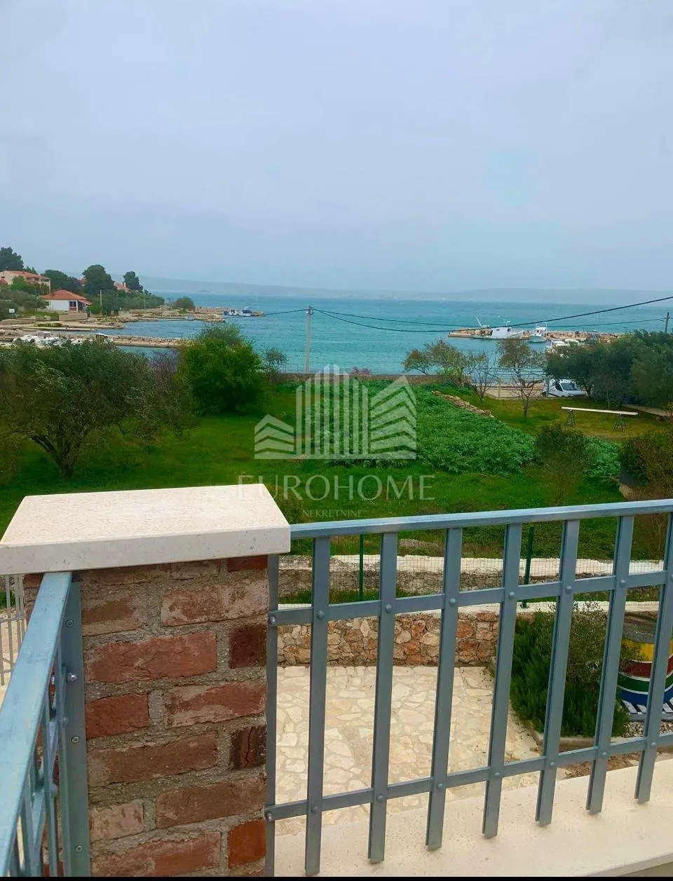 Kuća - Pašman, 300m2