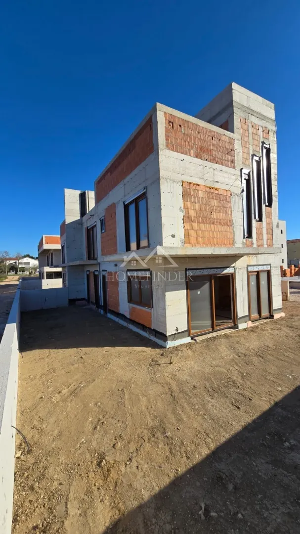 House - Privlaka, 297.56m2