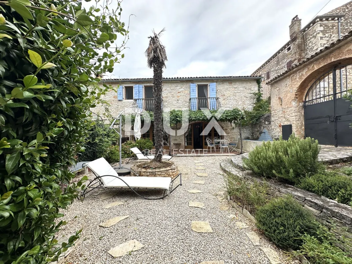 Kuća - Poreč, 281m2