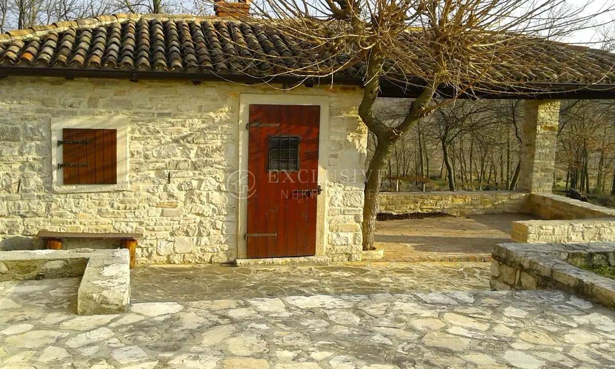 Kuća - Umag, 630m2