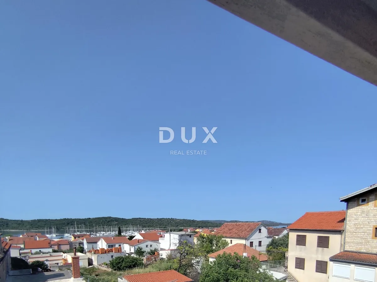 Kuća - Pirovac, 85m2