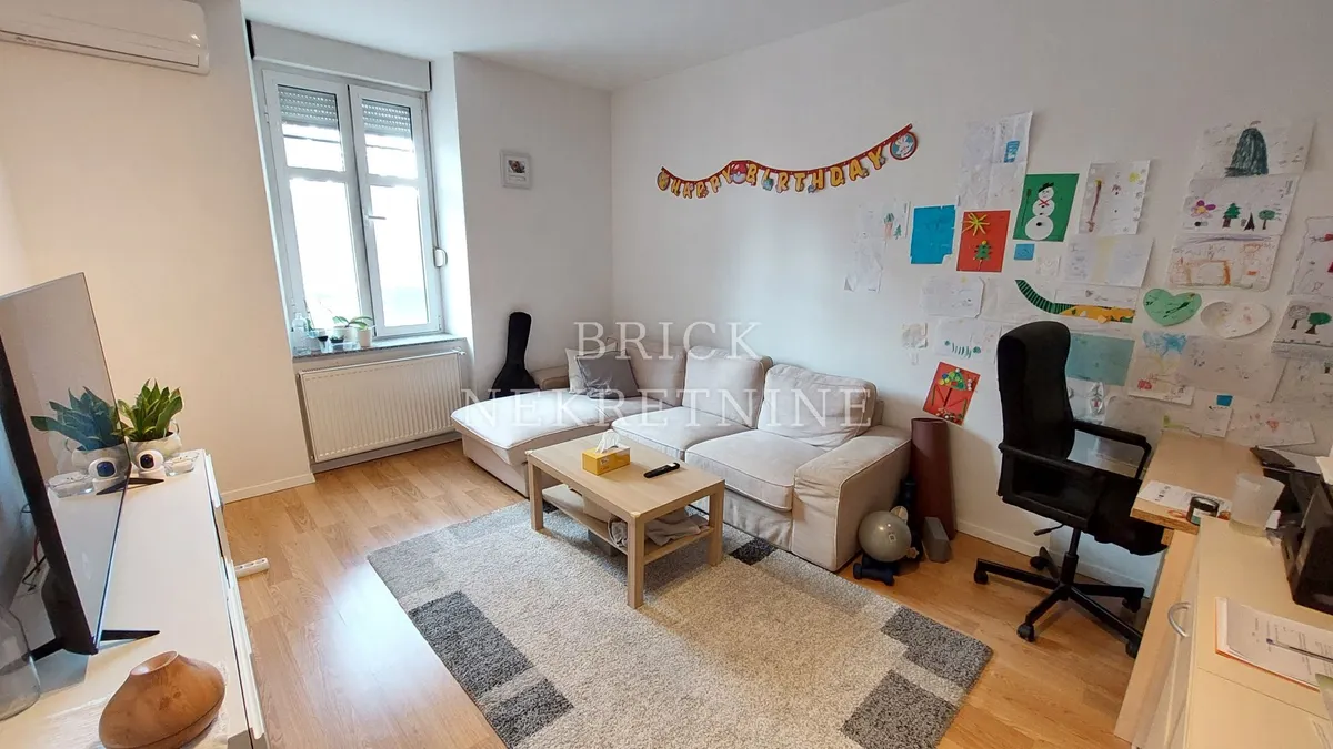 Apartment - Trnje, 64m2