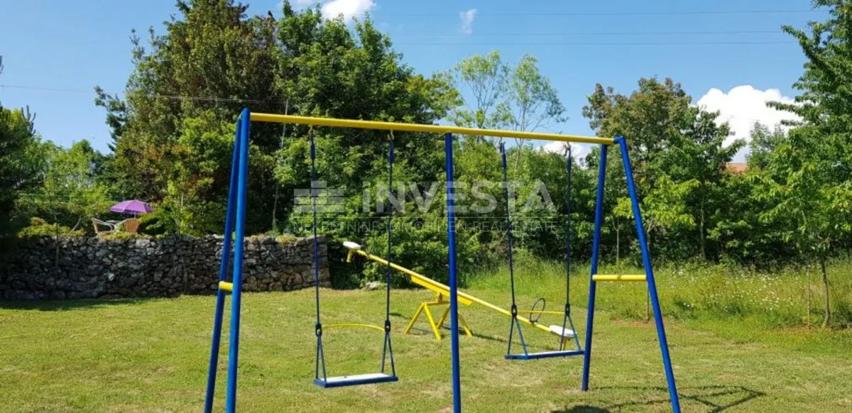 Kuća - Žminj, 630m2