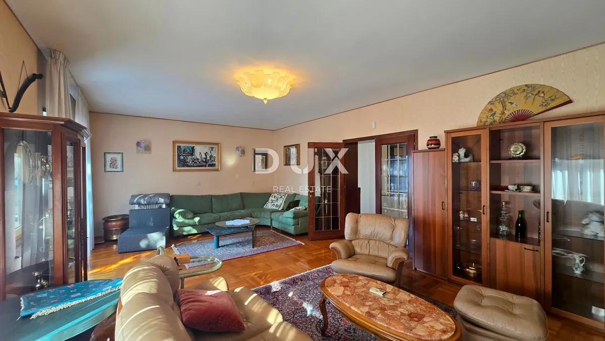 Apartment - Rijeka, 265.54m2