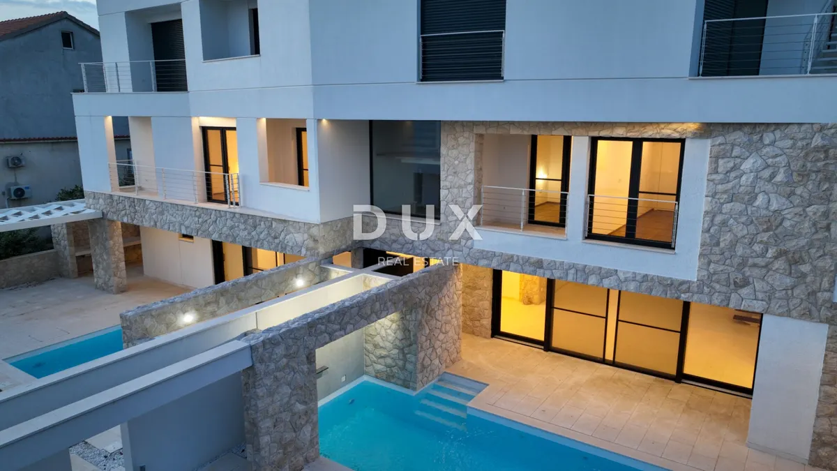 Kuća - Zadar - Okolica, 439m2