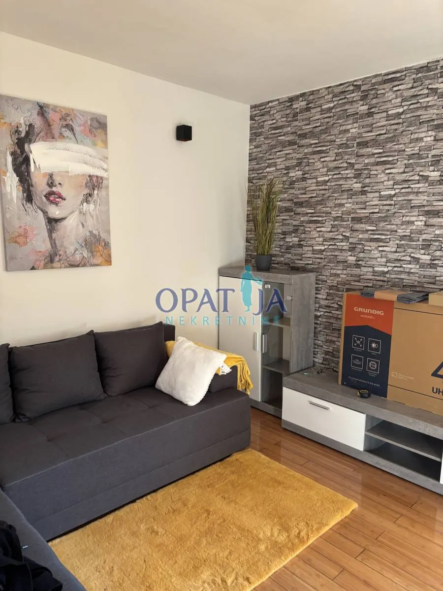 Stan - Kostrena, 52m2