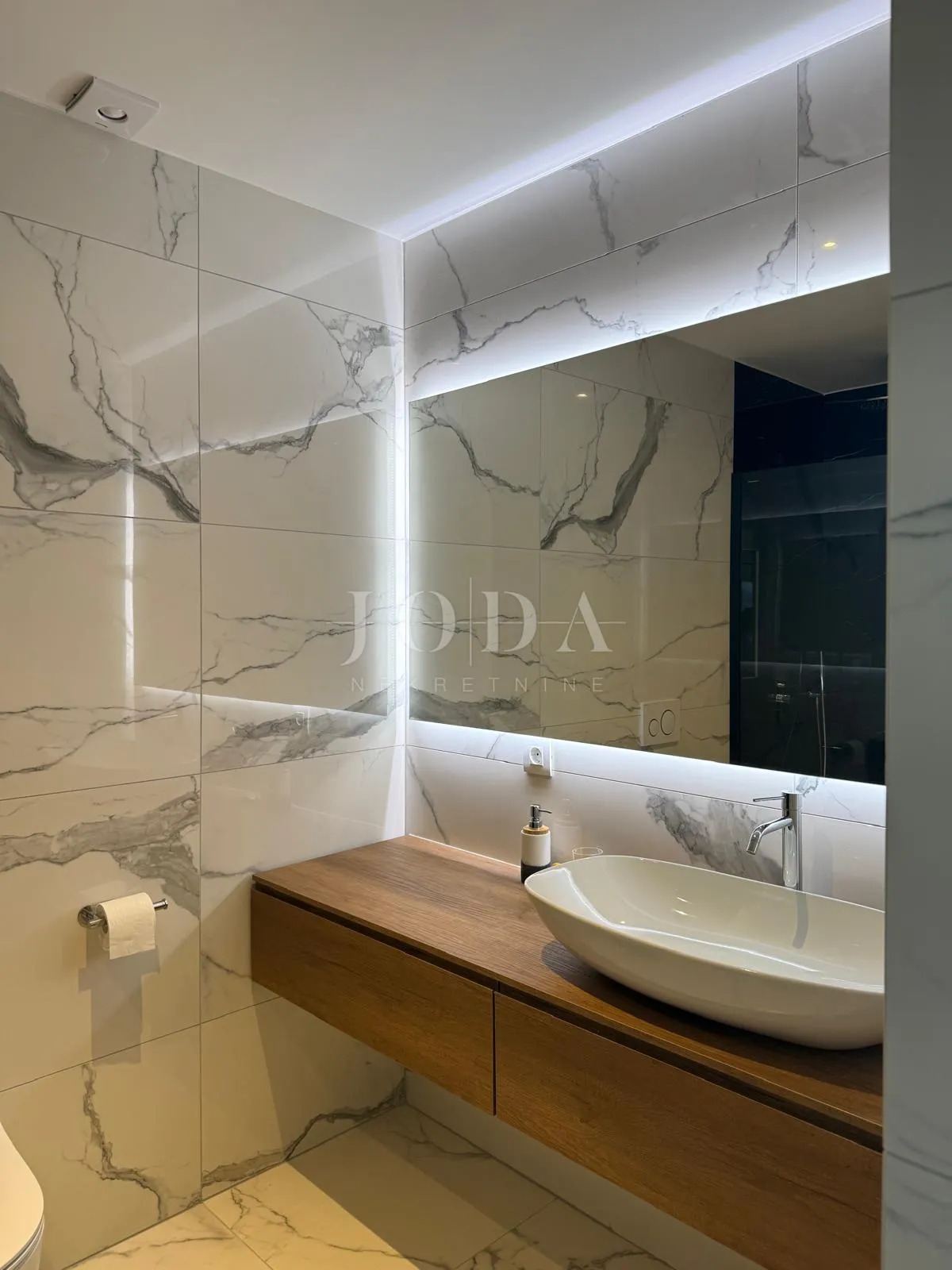 Kuća - Malinska-Dubašnica, 330m2