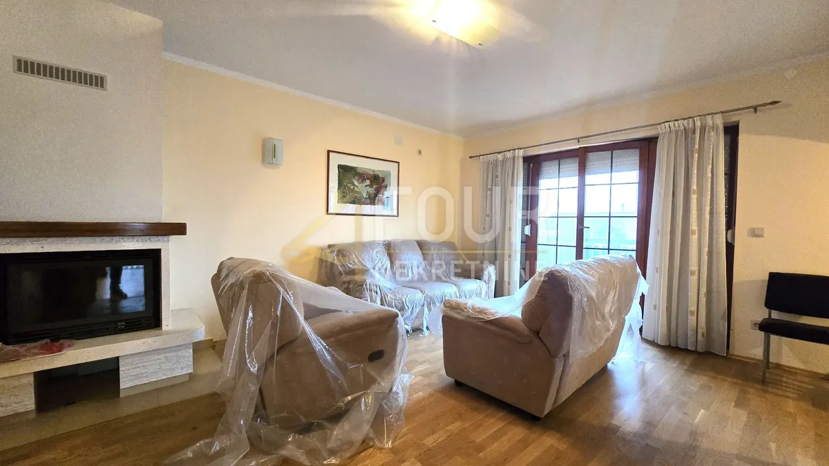 Kuća - Viškovo, 230m2