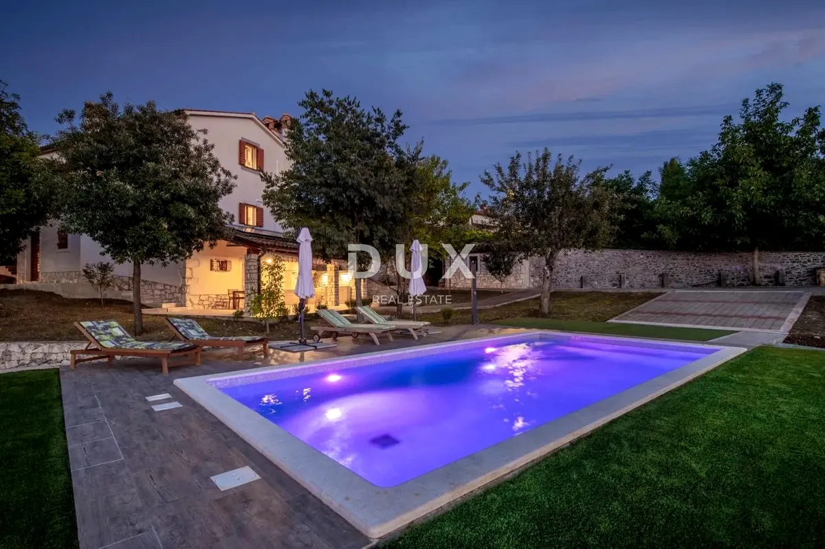 House - Labin, 200m2