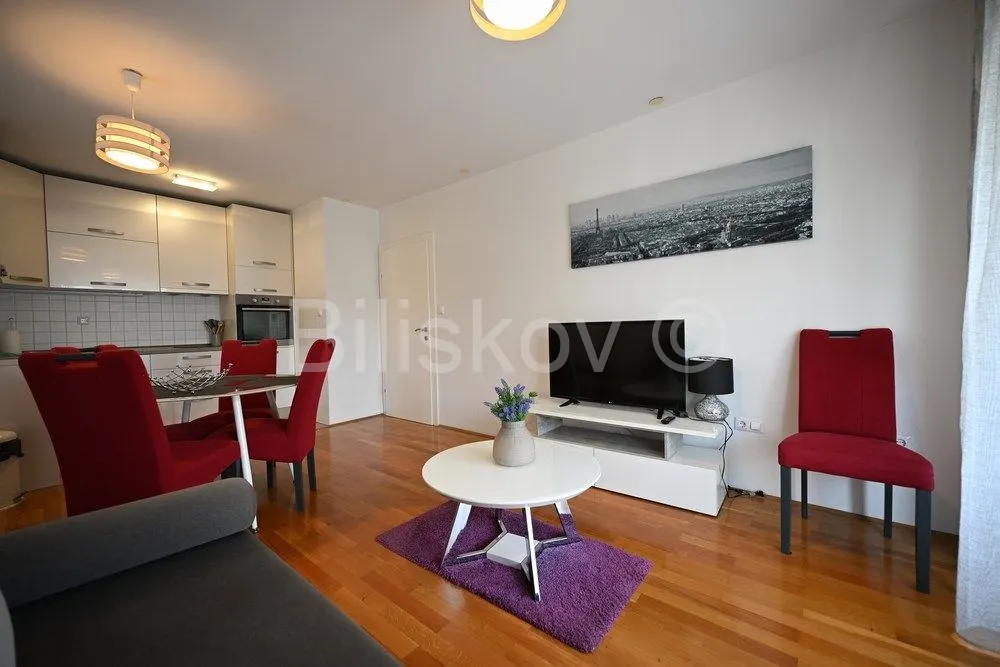 Stan - Kaštela, 60m2