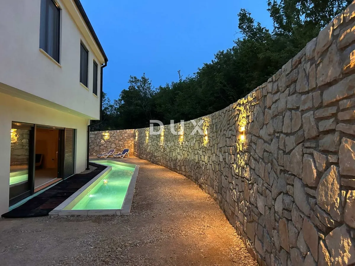 Kuća - Vrbnik, 422m2