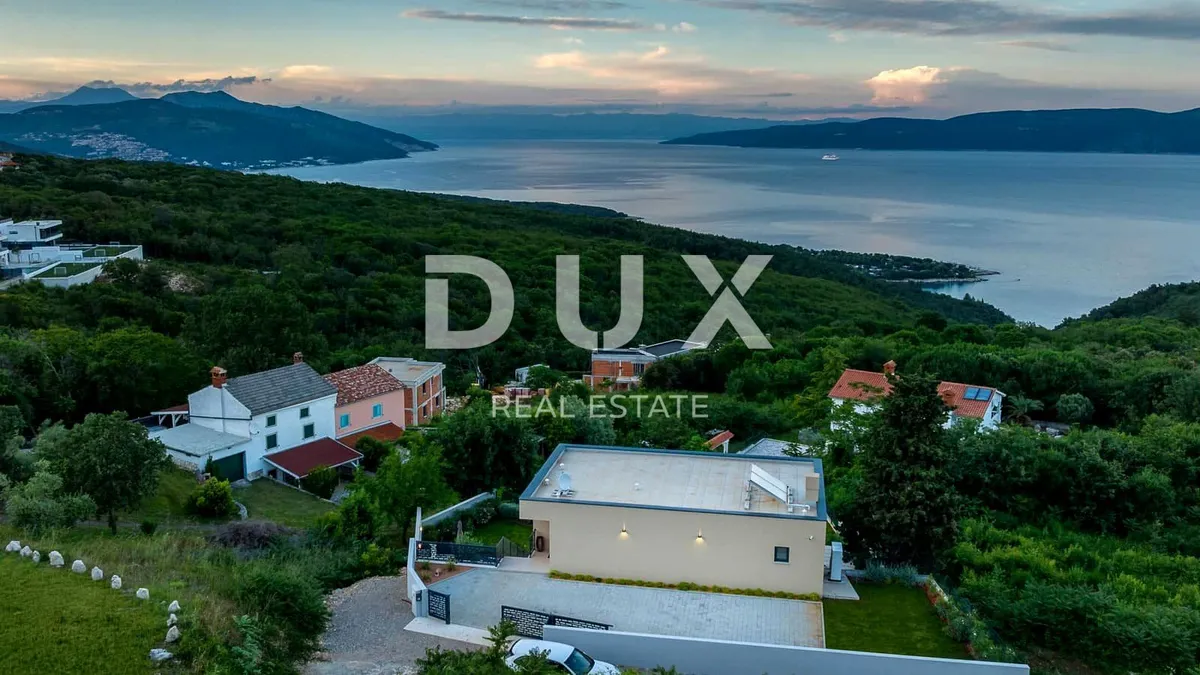 Kuća - Labin, 220m2