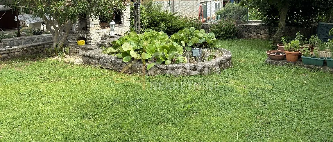 Kuća - Kostrena, 360m2