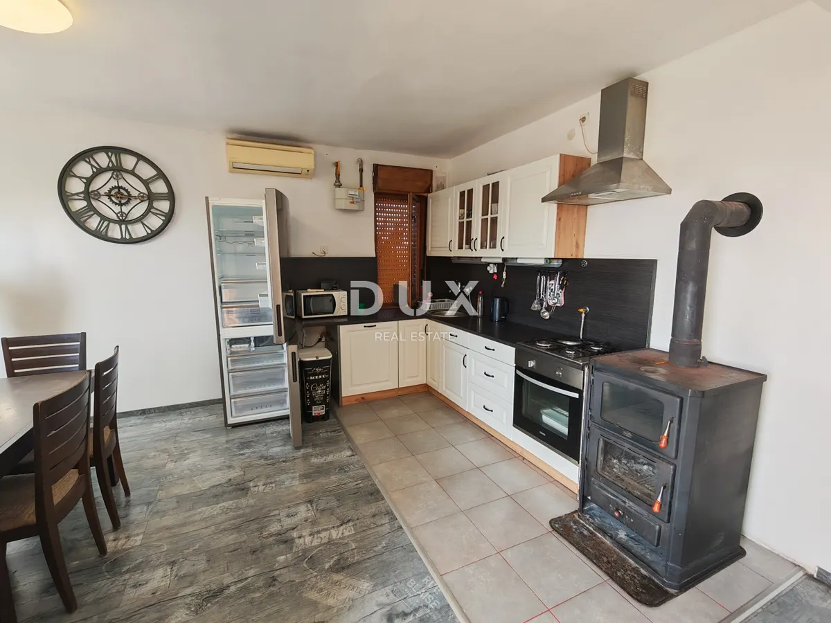 House - Pula, 300m2