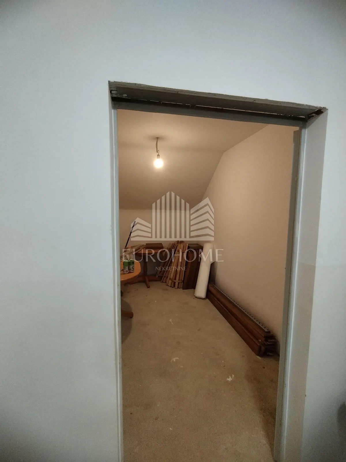 Apartment - Velika Gorica, 86m2