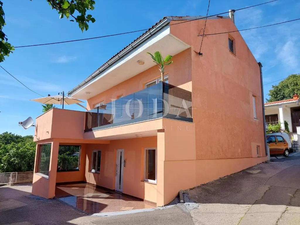 House - Novi Vinodolski, 160m2