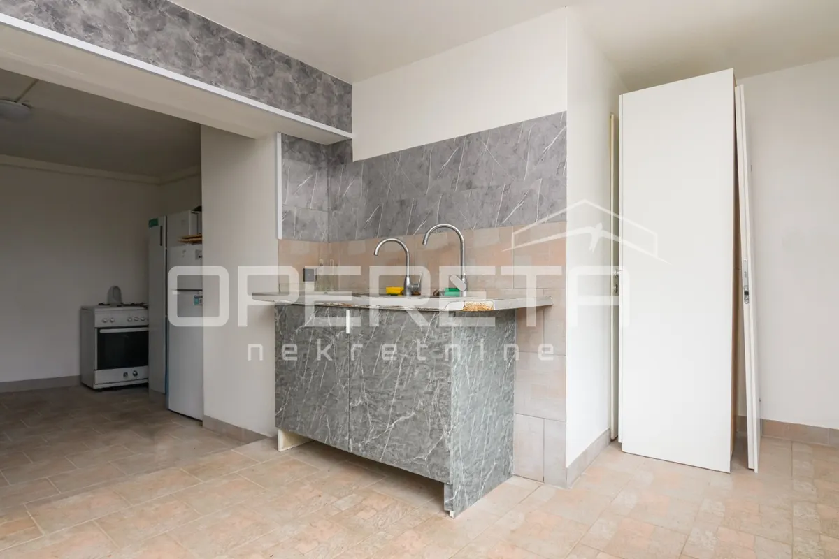 Kuća - Lovčenska, Podsljeme, Zagreb, 400m2