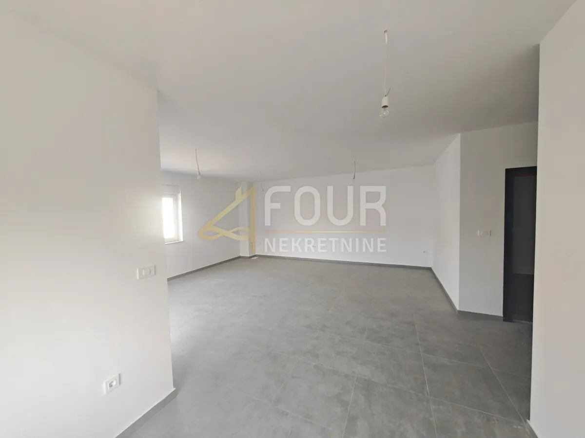 Stan - Pula, 90m2