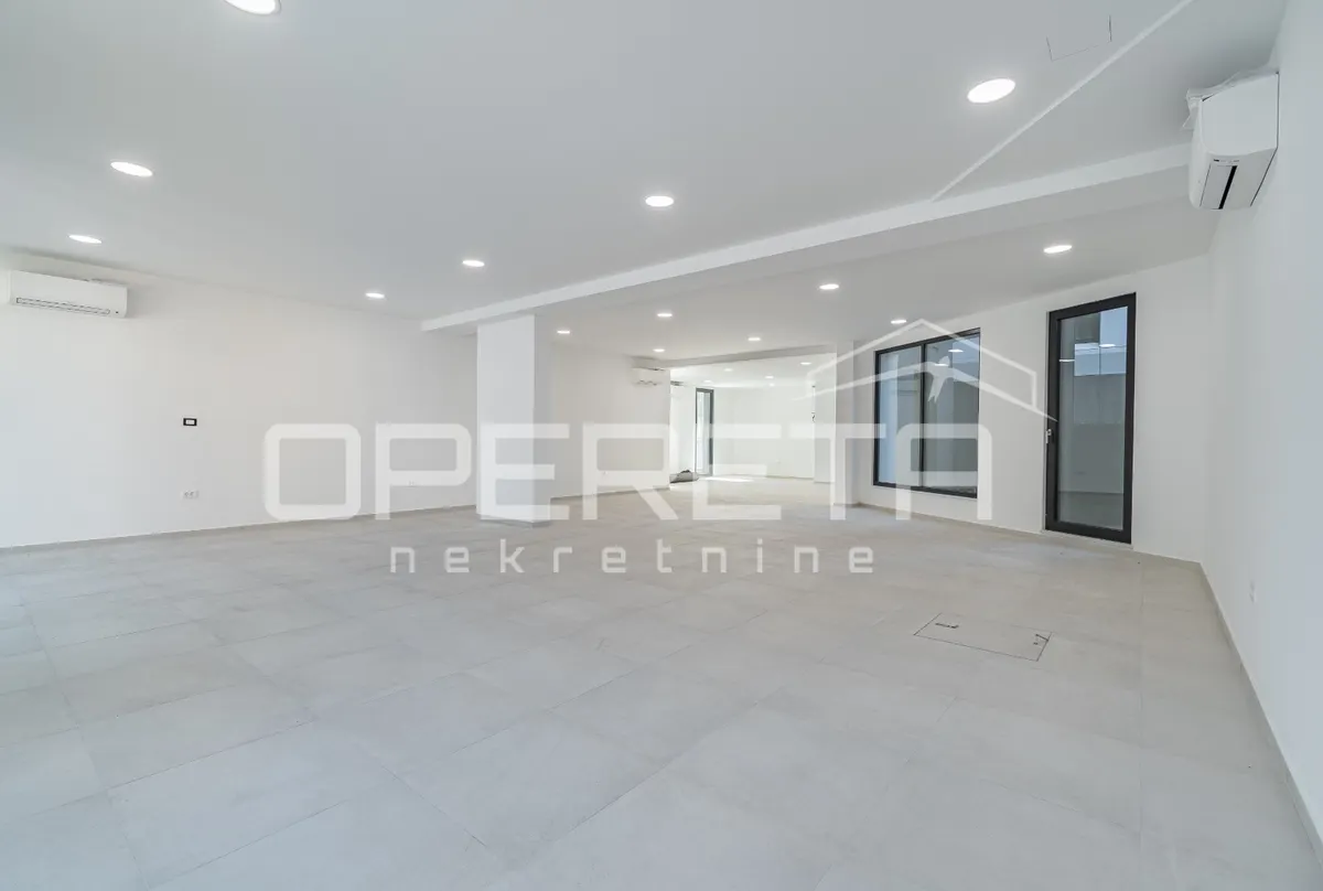 Poslovni Prostor - Umag, Umag, Umag, 112m2