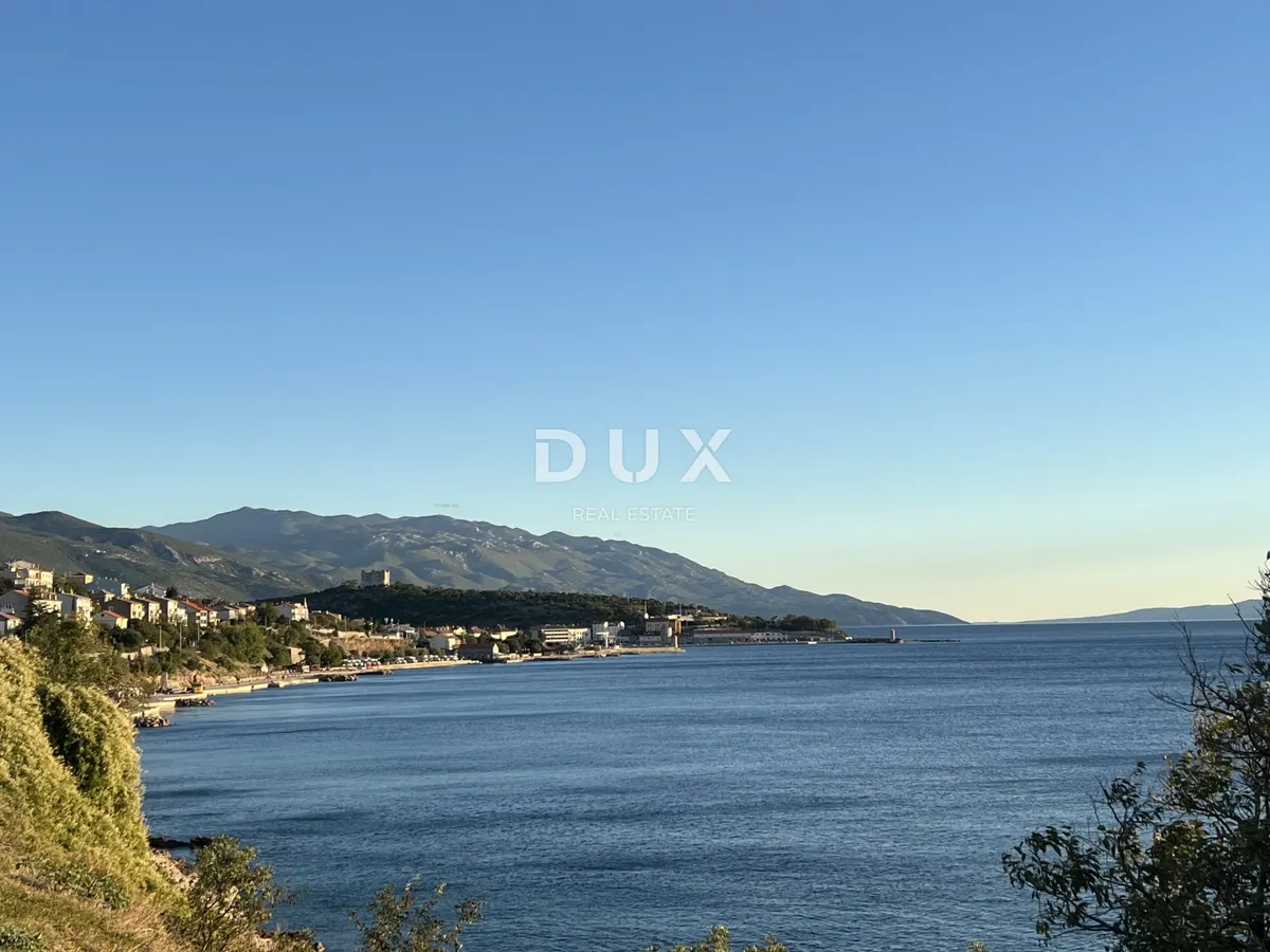 Kuća - Senj, 250m2