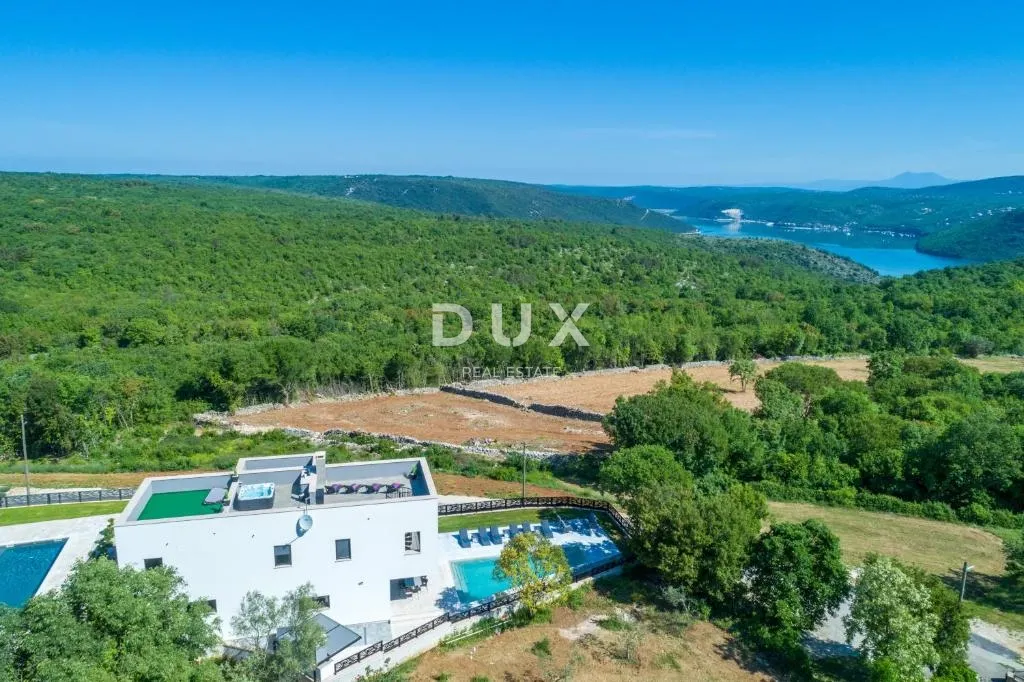 Kuća - Marčana, 220m2
