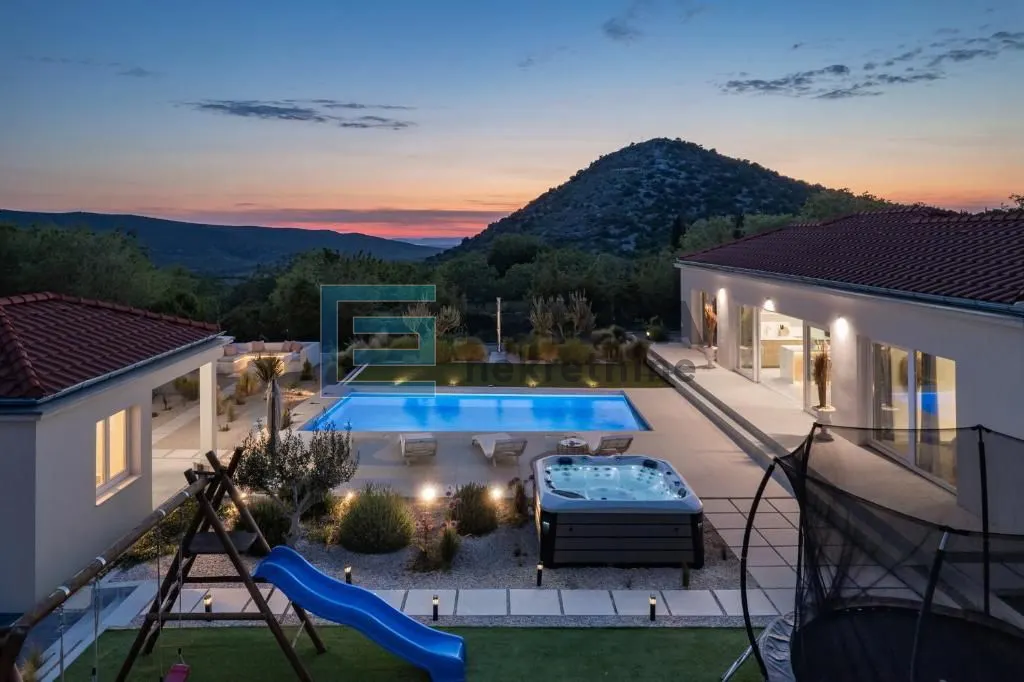 Kuća - Stankovci, 120m2