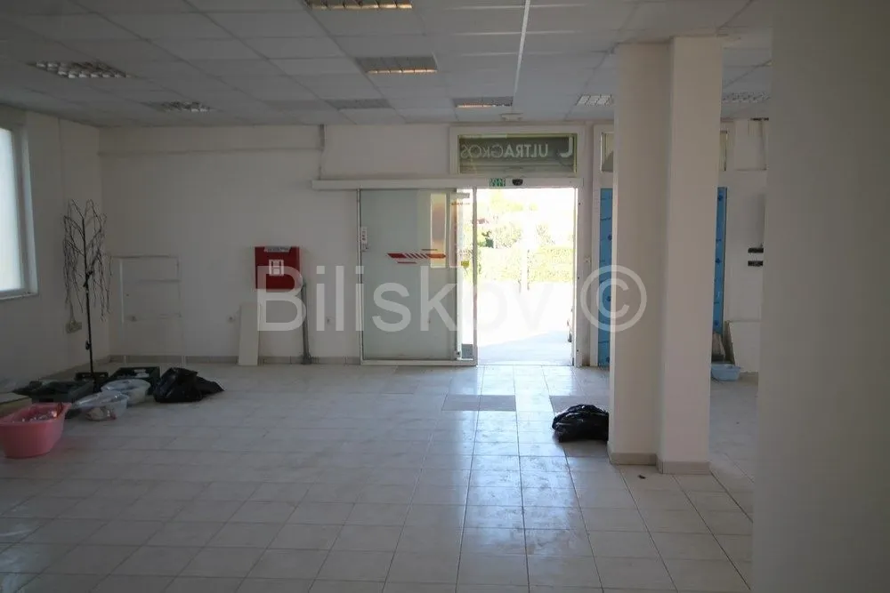 Poslovni Prostor - Kaštela, 200m2