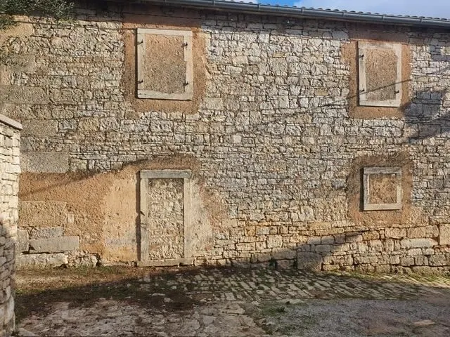 Kuća - Tinjan, 216m2