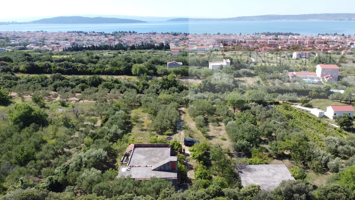 Kuća - Kaštela, 261m2