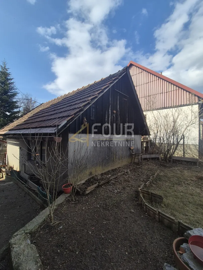 Kuća - Ravna Gora, 150m2