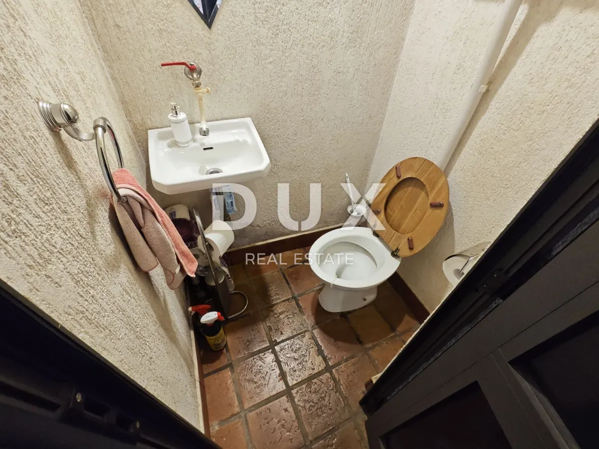 House - Rijeka, 300m2